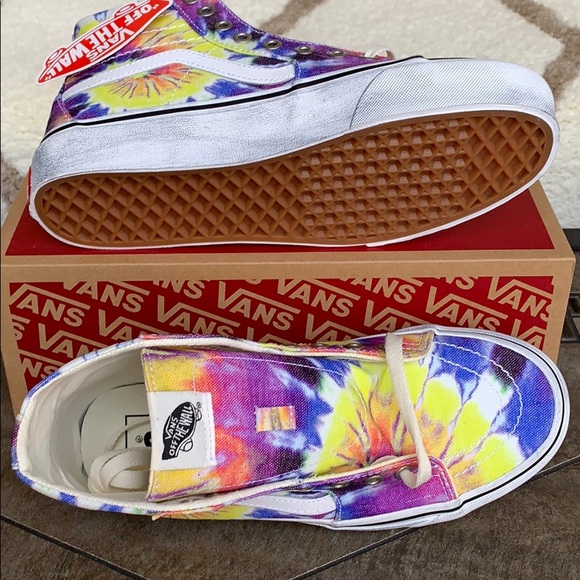 VANS SK8-HI TAPERED WASHED TIE DYE/TRUE WHITE WMNS - Picture 3 of 16